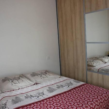 Appartement Vue Sur Le Golf Et Le Lac Leman Publier Exterior foto